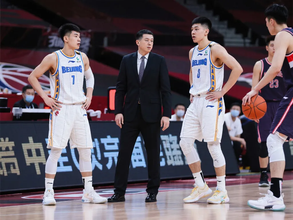 和俱乐部的